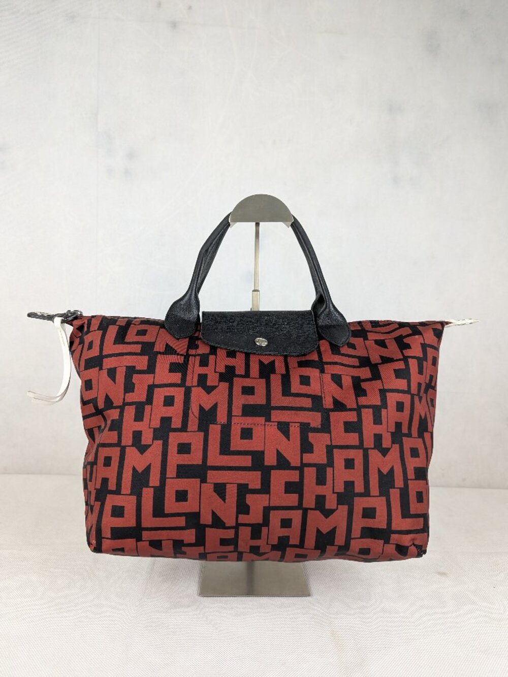 Authentic Longchamp Le Pliage Nylon Tote Shoulder bag Red/Black.